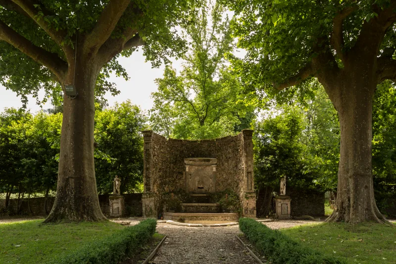 Event space at Twin Tuscan Italian Villas with Historic Gardens & Grand Event Spaces – Lucca, Italy