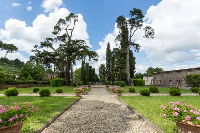 Event space at Twin Tuscan Italian Villas with Historic Gardens & Grand Event Spaces – Lucca, Italy