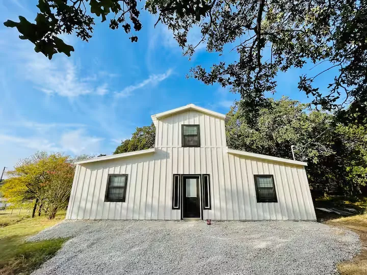 Event space at Rustic-Luxe Wedding Weekend Estate near Dallas/Fort Worth with Lodging & Venue