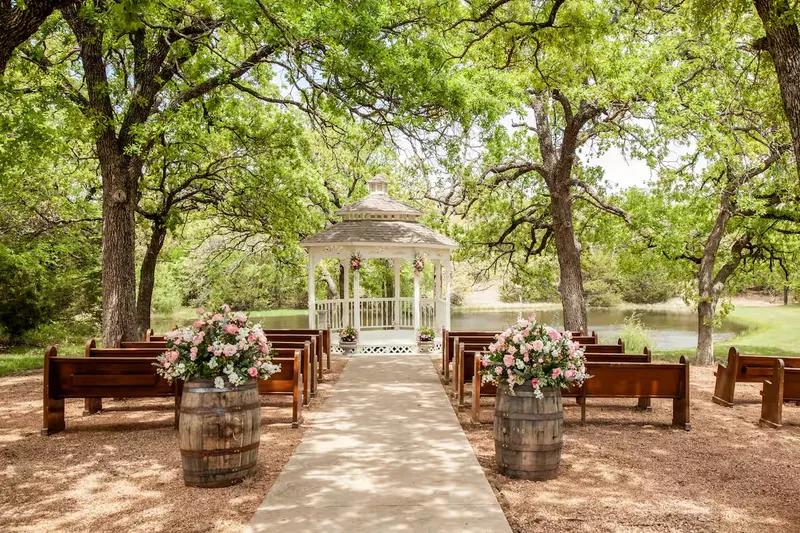 Event space at Rustic-Luxe Wedding Weekend Estate near Dallas/Fort Worth with Lodging & Venue