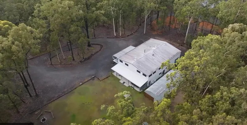 Event space at Luxury Barndominium– A Nature Retreat Near Brisbane